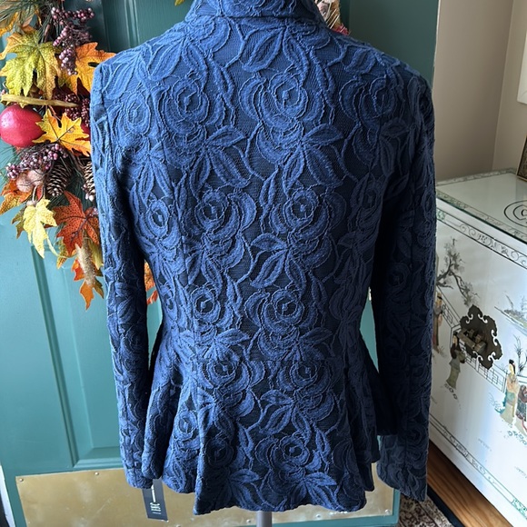 INC DEEP TWILIGHT BLUE LACE BLOUSE SIZE MEDIUM NEW WITH TAGS - Picture 3 of 4